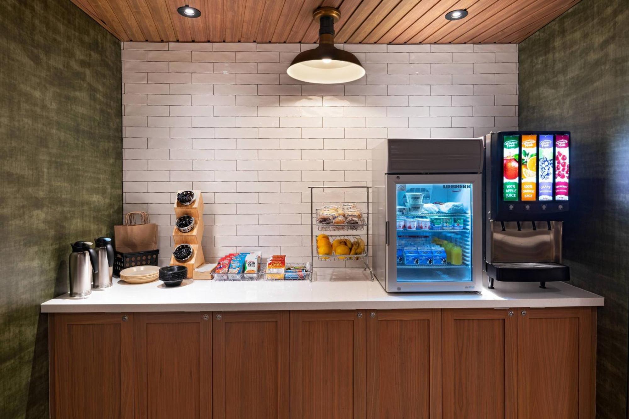 Fairfield Inn & Suites By Marriott Oskaloosa Extérieur photo